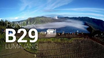 PUNCAK B29 – Ekspedisi Indonesia Biru